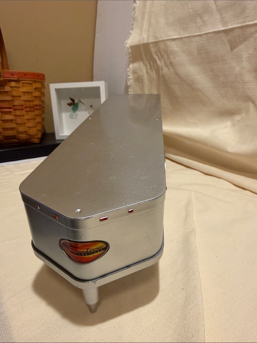 Sundowner Trailer   Silver with Sundowner Label